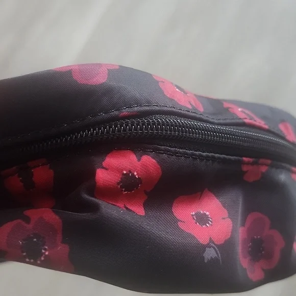 Kate Spade New York "Wilson Road Poppy" Collection - Picture 11 of 13